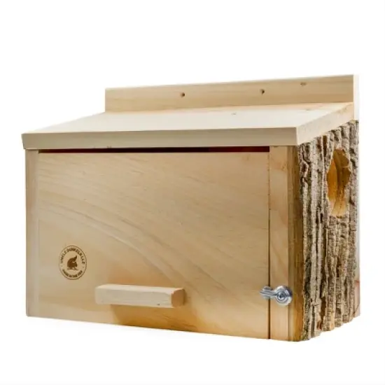 Uncle Dunkels Squirrel Nesting Box, Handcrafted Wood Winter Outdoor Shelter image {8}