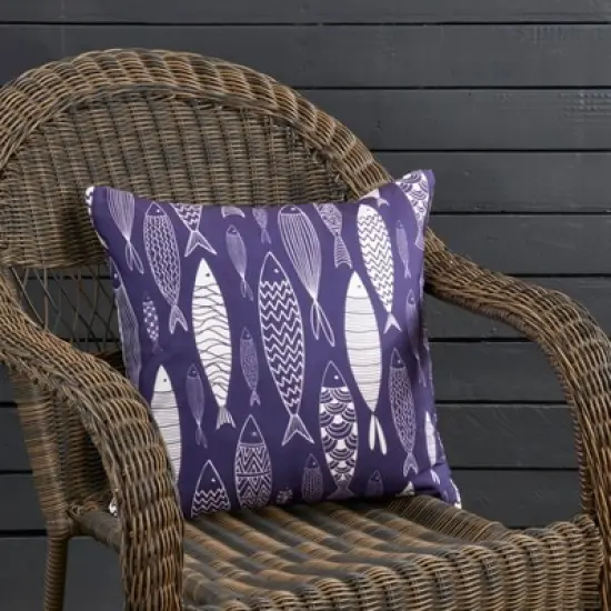 Saro Lifestyle Whimsical School of Fish Outdoor Pillow with Poly Fill, 18"x18", Blue image {3}