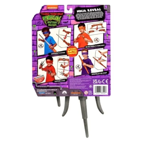 Teenage Mutant Ninja Turtles: Mutant Mayhem Ninja Reveal Raphael's Sais and Role Play Set image {4}