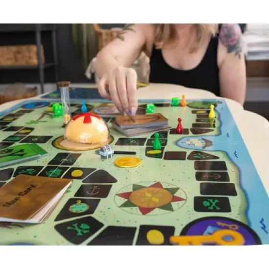 Golden Bell Studios Nickelodeon SpongeBob SquarePants Flying Dutchman's Treasure Hunt Board Game image {8}