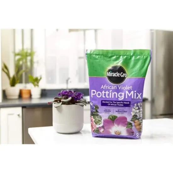 Miracle-Gro African Violet Potting Mix, 8 Quart Bag image {3}