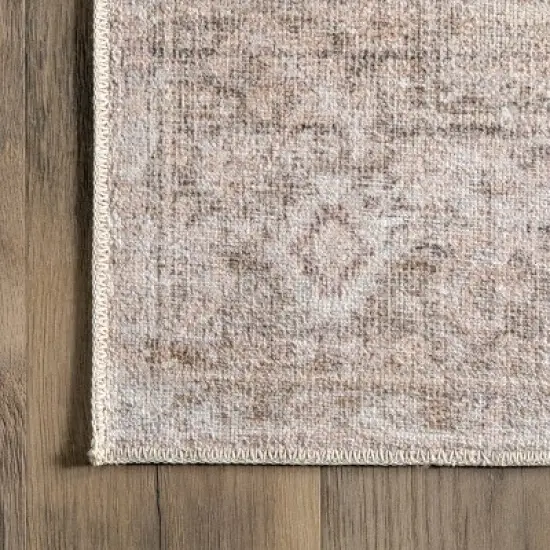nuLOOM Rosa Machine Washable Distressed Vintage Medallion Area Rug image {4}