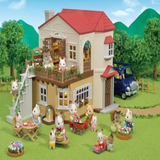 Calico Critters Red Roof Grand Mansion Gift Set, Dollhouse Playset with 3 Figures, Furniture, Vehicle and Accessories image {3}