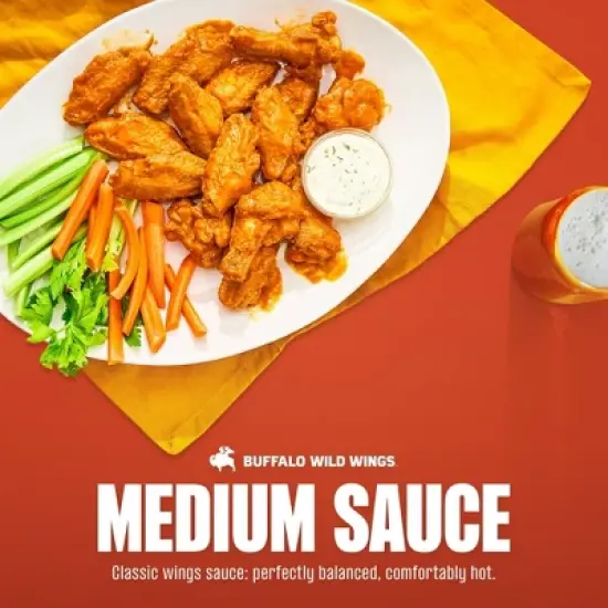 Buffalo Wild Wings Medium Buffalo Sauce and Parmesan Garlic Variety Pack, 20 fl oz each image {2}