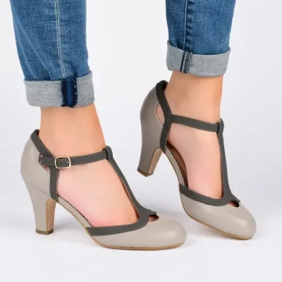 Journee Collection Womens Olina Wide Width Round Toe High Block Heel Pumps image {8}