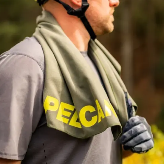 Pelican Outdoor - Multi-Use Towel with Carry Case - Ultra Absorbent Microfiber - Olive Drab image {4}