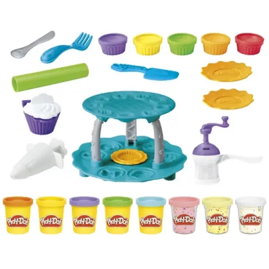 Play-Doh Cupcake Tower Playset - 15pc image {1}
