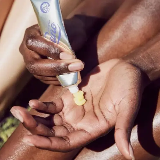 Lanolips Nourishing Golden Dry Skin Salve - 0.88oz image {6}