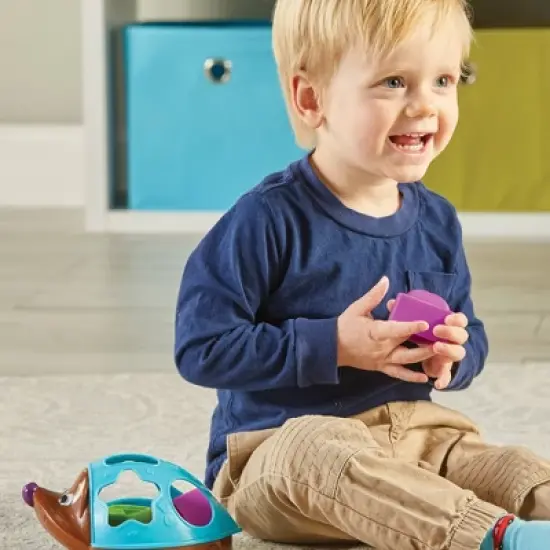 Learning Resources Spike the Fine Motor Hedgehog Poppin' Shapes Sorter image {4}