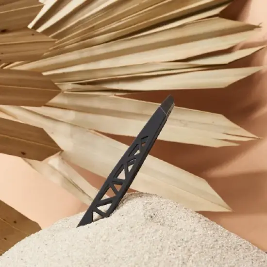 JAPONESQUE Slant Tweezer Midnight image {4}