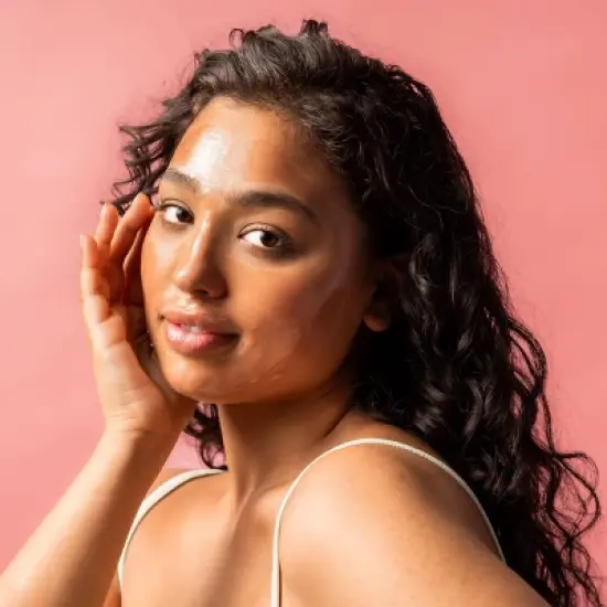 Que Bella Exfoliating Strawberry Peel Off Mask - 0.35oz image {4}