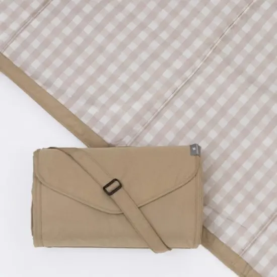 Little Unicorn Outdoor Blanket image {9}