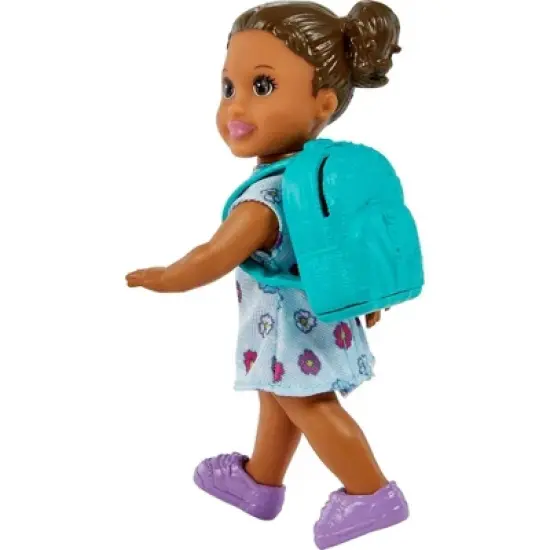 Barbie Teacher Playset - Blonde Hair image {3}