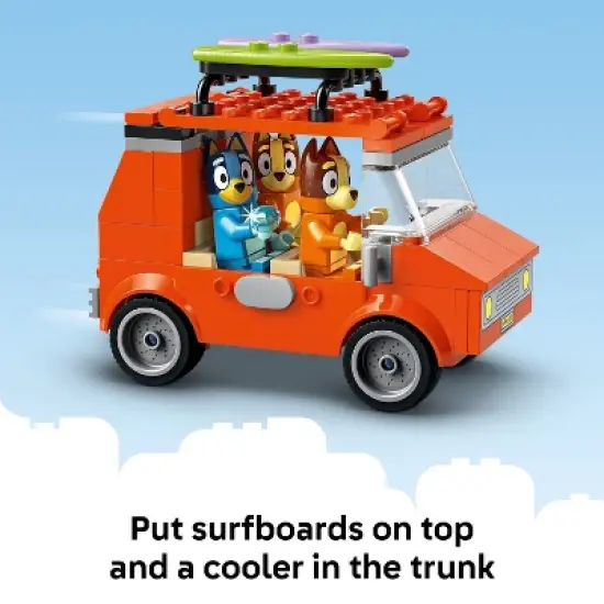 LEGO Bluey: Bluey&rsquo;s Beach & Family Car Trip Building Set 11202 image {4}