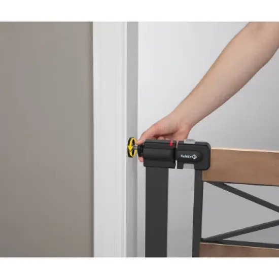Safety 1st Easy Install Modern Farmhouse Gate, Fits between 29" and 37" image {3}
