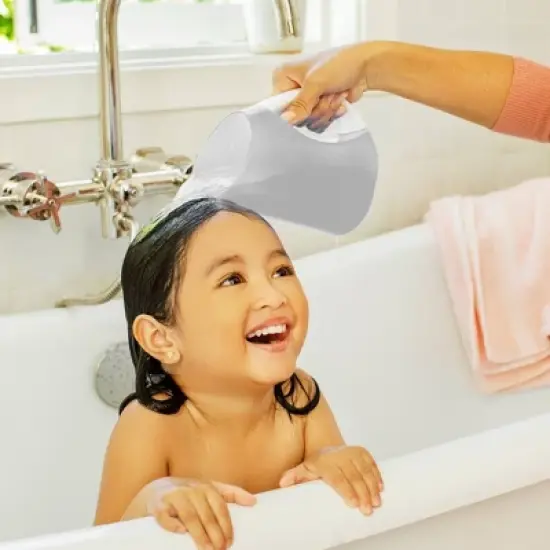 Munchkin Shampoo Rinser image {1}