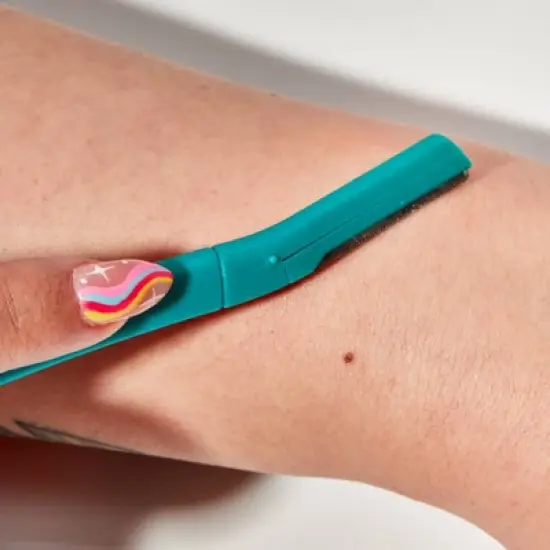 GiGi Brow & Face Razors - 4pk image {3}