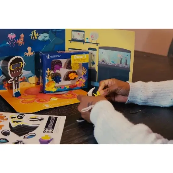 Brown Toy Box Oscar Marine Biology STEAM Kit image {7}