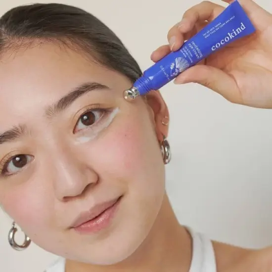 cocokind Revitalizing Eye Cream - 0.5 fl oz image {4}