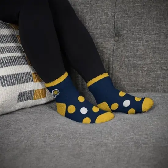 NBA Indiana Pacers Big Dot Fuzzy Socks image {2}