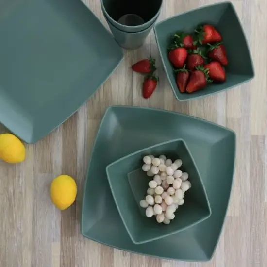 Gibson Home Grayson Melamine 12 Piece Square Dinnerware Set in Green image {1}