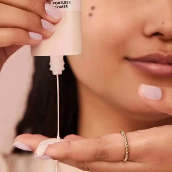 e.l.f. Liquid Poreless Putty Primer - 0.94 fl oz image {3}
