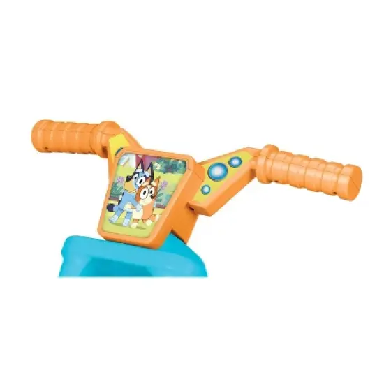 Bluey 10" Fly Wheel Kids' Tricycle image {4}