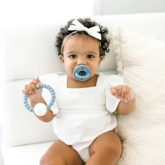 Ryan & Rose Flat Pacifier - 2pk image {3}