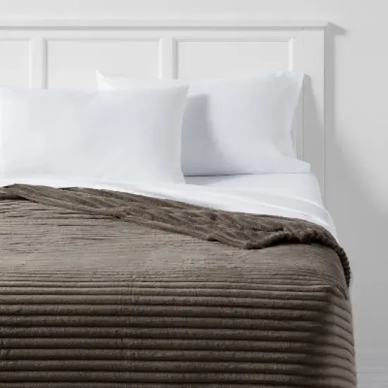 Ribbed Plush Bed Blanket - Room Essentials image {1}