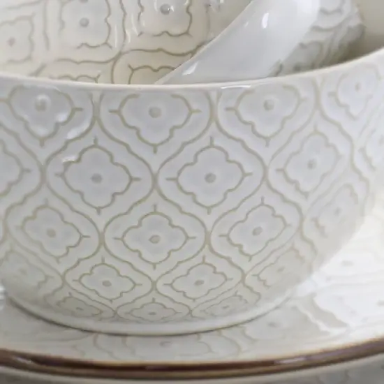 16pc Stoneware Grand Pattern Dinnerware Set White - Elama image {6}