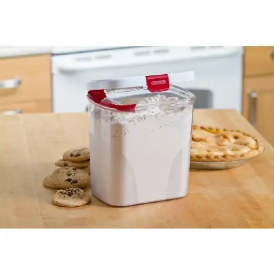 Progressive International Flour Keeper with Built in Leveler, 3.8 Quart Capacity image {2}