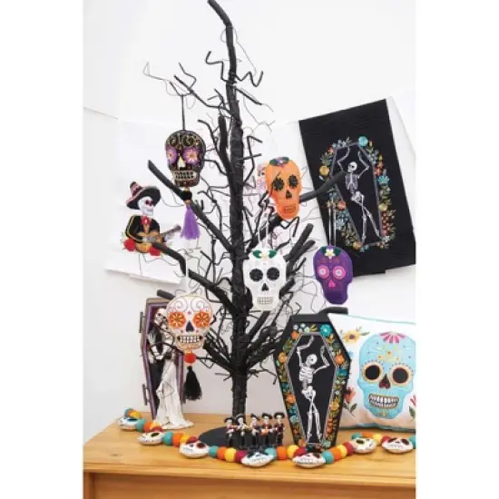 C&F Home Halloween Dance Black Cotton Waffle Weave Dishtowel image {3}