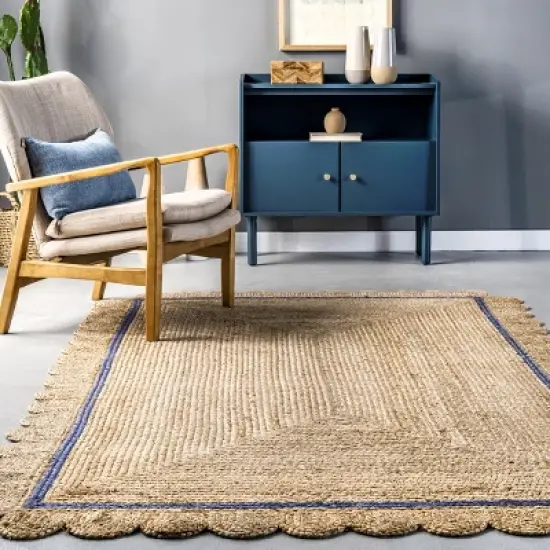 nuLOOM Tera Petals Braided Jute Area Rug image {7}