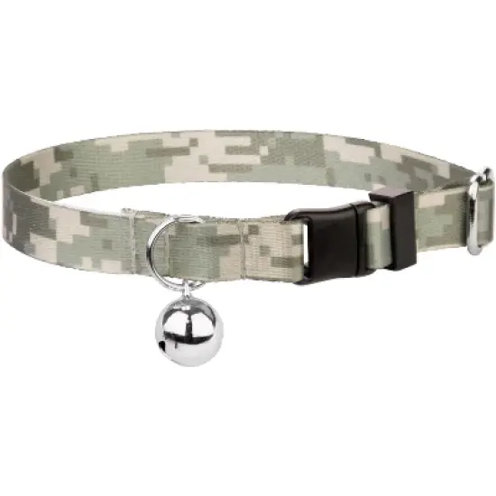 Country Brook Petz&reg; Digital Camo Cat Collar image {4}