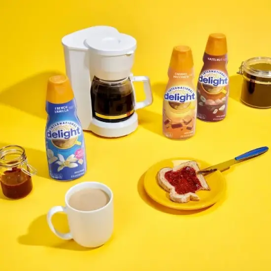 International Delight Coffee Creamer image {15}
