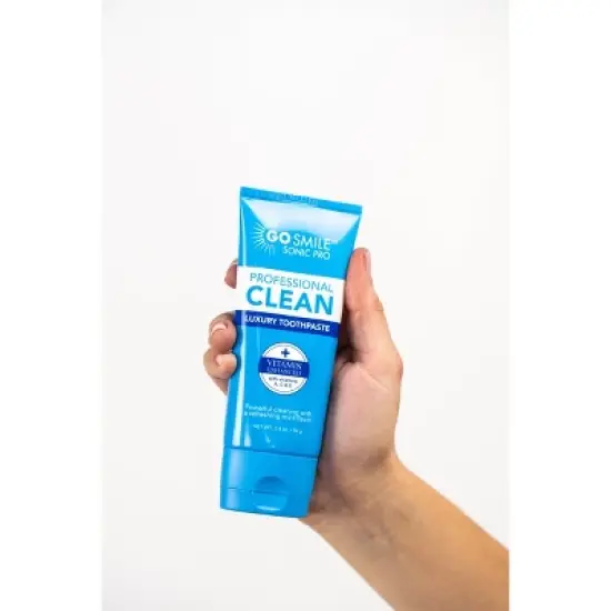 GO SMILE Luxury Mint with Vitamins A C & E Toothpaste  - 3.4oz image {1}