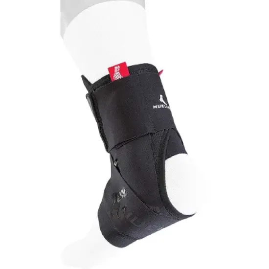 Mueller ONE Premium Ankle Brace image {1}