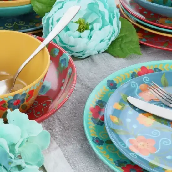 Laurie Gates California Designs Elena Amour 16 Piece Floral Round Melamine Dinnerware Set image {2}