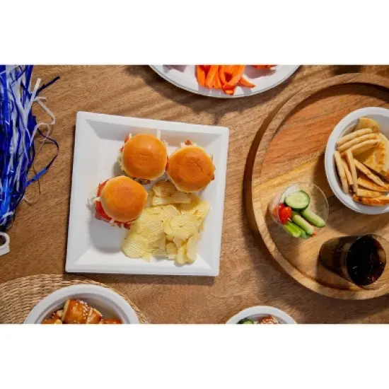 Chinet Classic Square Dinner Plate 9 1/2" - 18ct image {2}