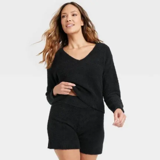 Women's Cozy Yarn Shorts - Stars Above&trade; image {2}