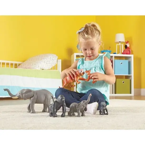 Learning Resources Jumbo Jungle Animals: Mommas and Babies, Momma and Baby Elephant, Momma and Baby Gorilla, and Momma and Baby Tiger, 6 Animals image {2}
