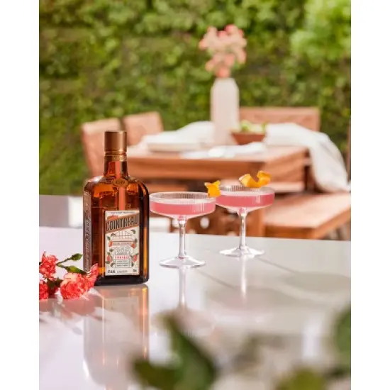 Cointreau Orange Liqueur Triple Sec - 375ml Bottle image {13}