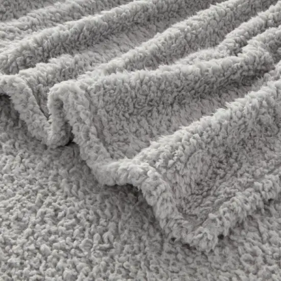 Sherpa Bed Blanket - Room Essentials image {2}