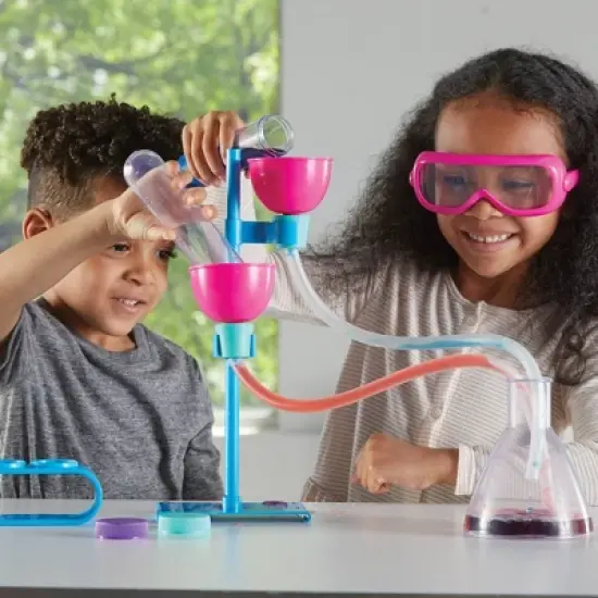 Learning Resources Primary Science Deluxe Lab Set image {4}