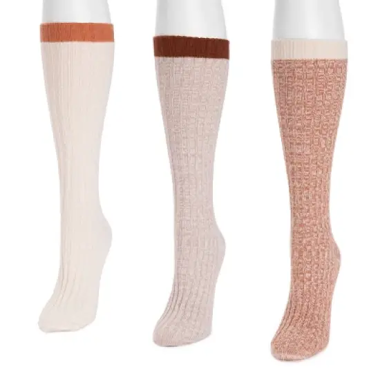 MUK LUKS Women's 3 Pair Pack Slouch Socks image {2}