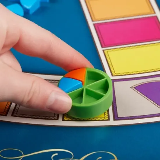 Trivial Pursuit Game: Classic Edition image {6}
