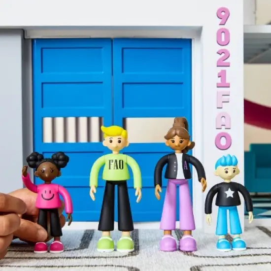 FAO Schwarz Toy Wood Ultimate Doll House LED image {3}