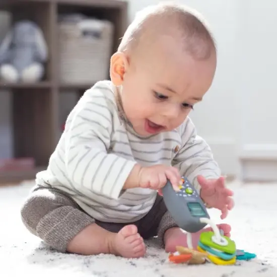 Infantino Go gaga! Lights & Music Busy Keys image {2}