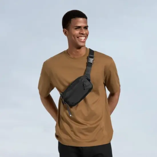 Sling Bag with RFID Blocking, Crossbody Bag Minimalist Chest Shoulder Pack for Men and Women image {2}