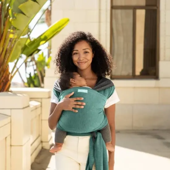 Moby Reversible Wrap Baby Carrier image {10}